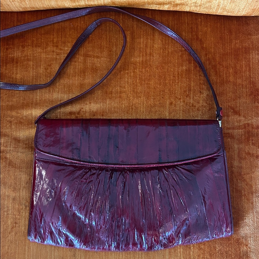 Vintage Made in Korea Genuine Eel Skin Burgundy Rouched Shoulder Bag/Clutch - Picture 2 of 8